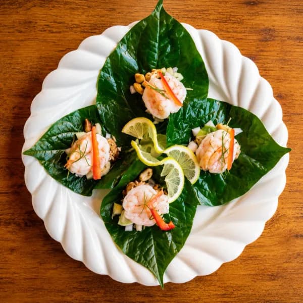 Thai Royal Style Leaf Wrap
