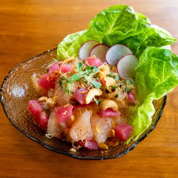Pomelo Tuna Sashimi Salad